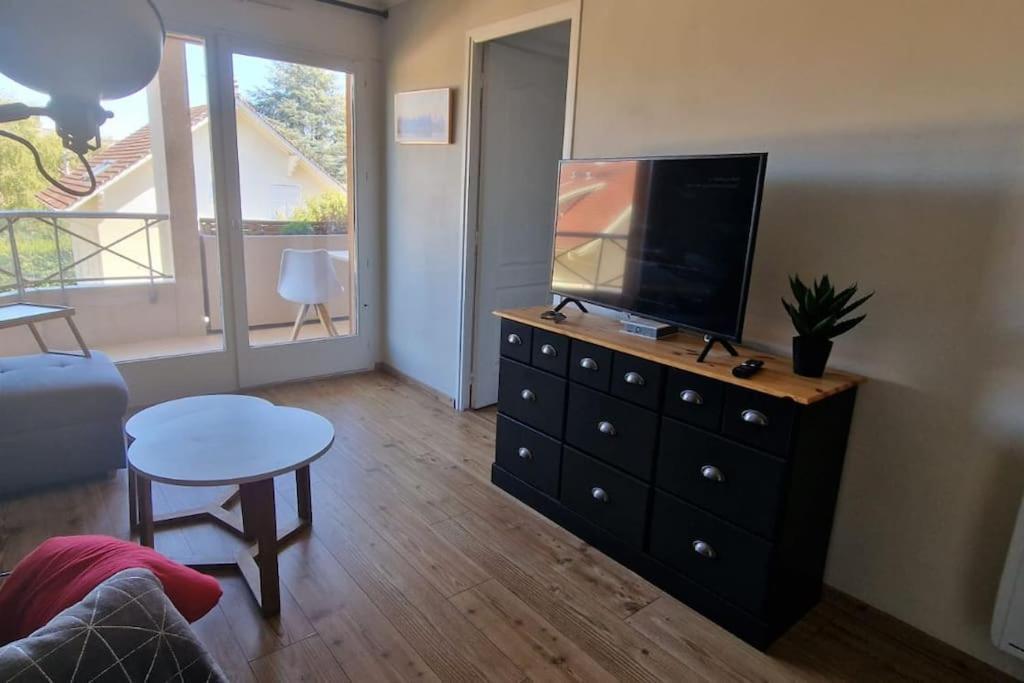 La Mesange, Vue Montagnes A Deux Pas Du Apartamento *